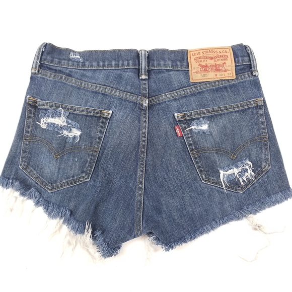 Levi's 505 Distressed Shorts Size 30 - Picture 8 of 8